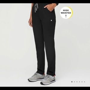 High Waisted Yola Skinny Scrub Pant - Figs